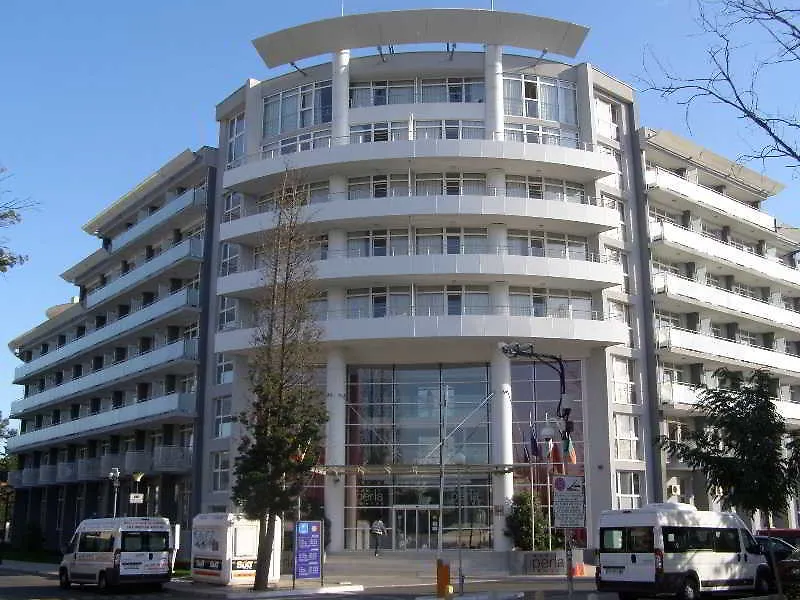 Hotel Perla Słoneczny Brzeg