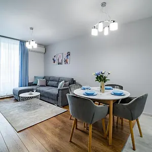 Apartment Brand New Downtown 